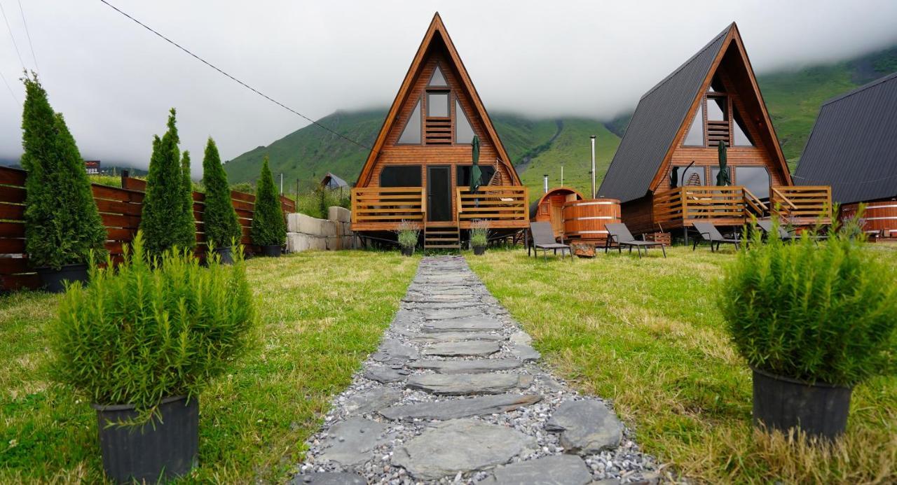 Kazbegi Spa Resort Cottages Extérieur photo