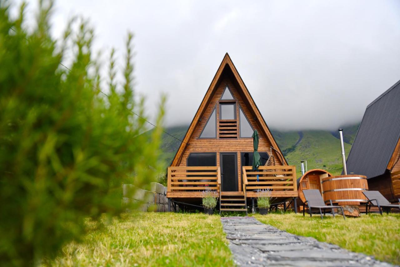 Kazbegi Spa Resort Cottages Extérieur photo