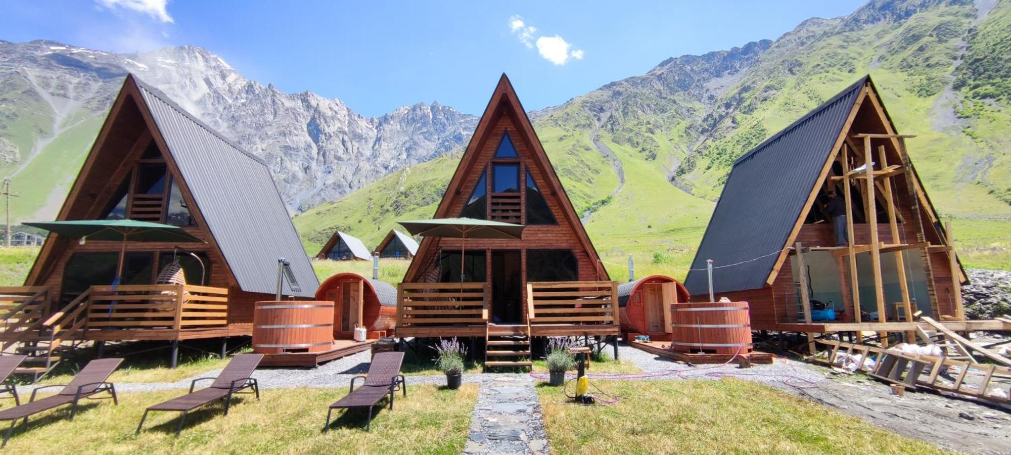 Kazbegi Spa Resort Cottages Extérieur photo