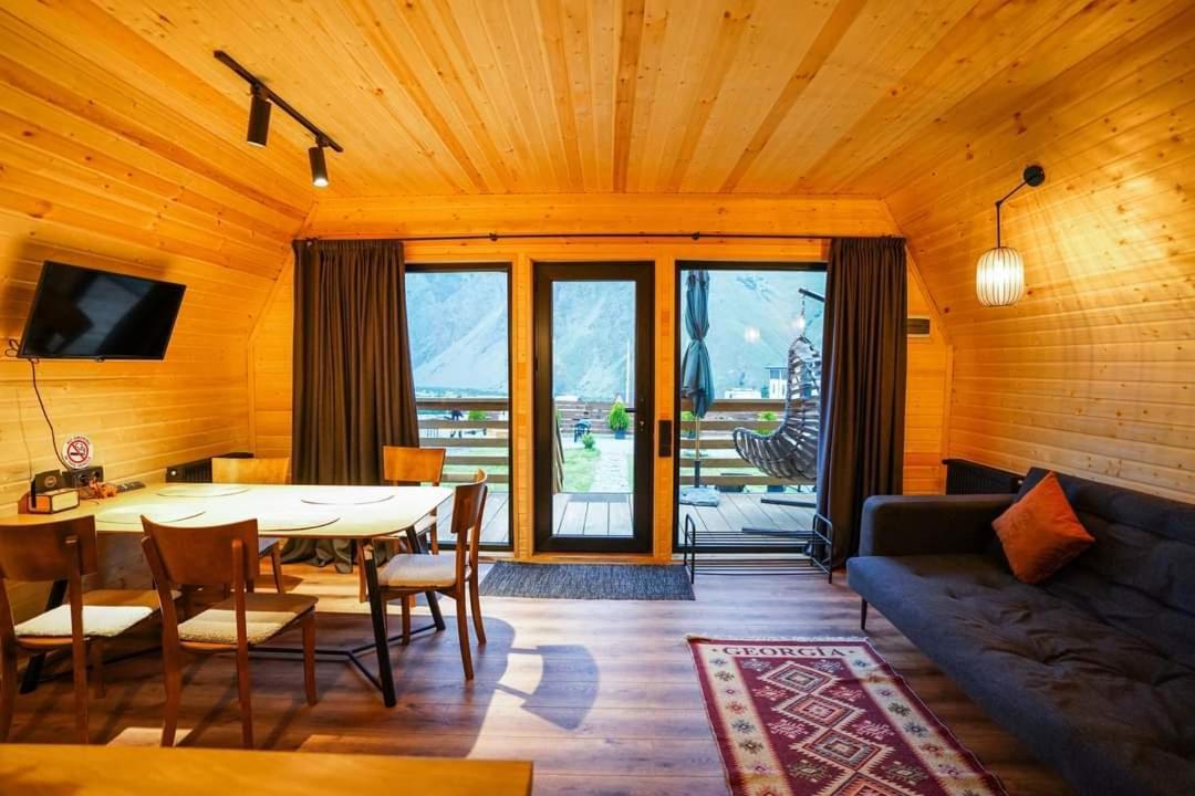 Kazbegi Spa Resort Cottages Extérieur photo